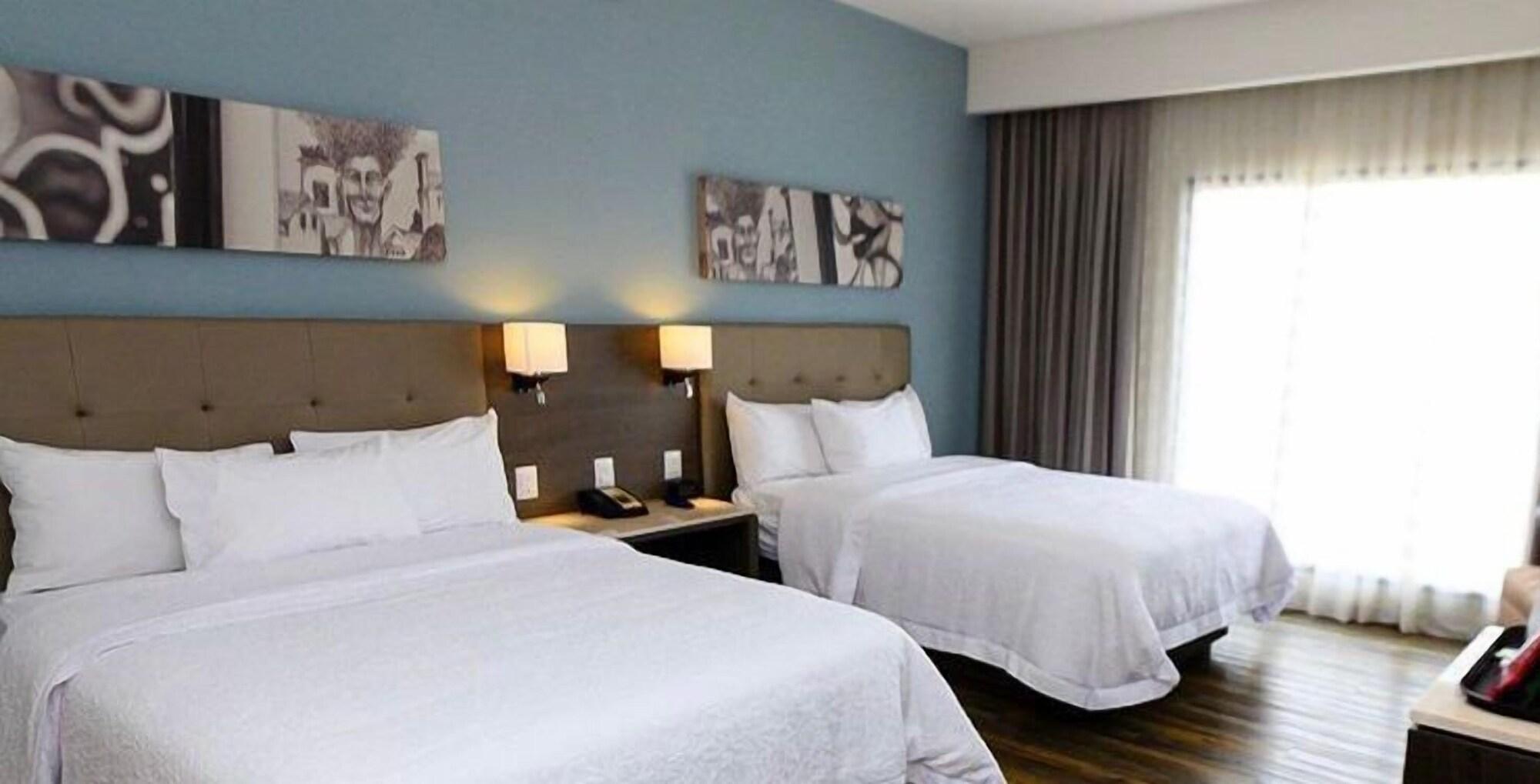 Hampton Inn By Hilton Celaya Celaya  Dış mekan fotoğraf