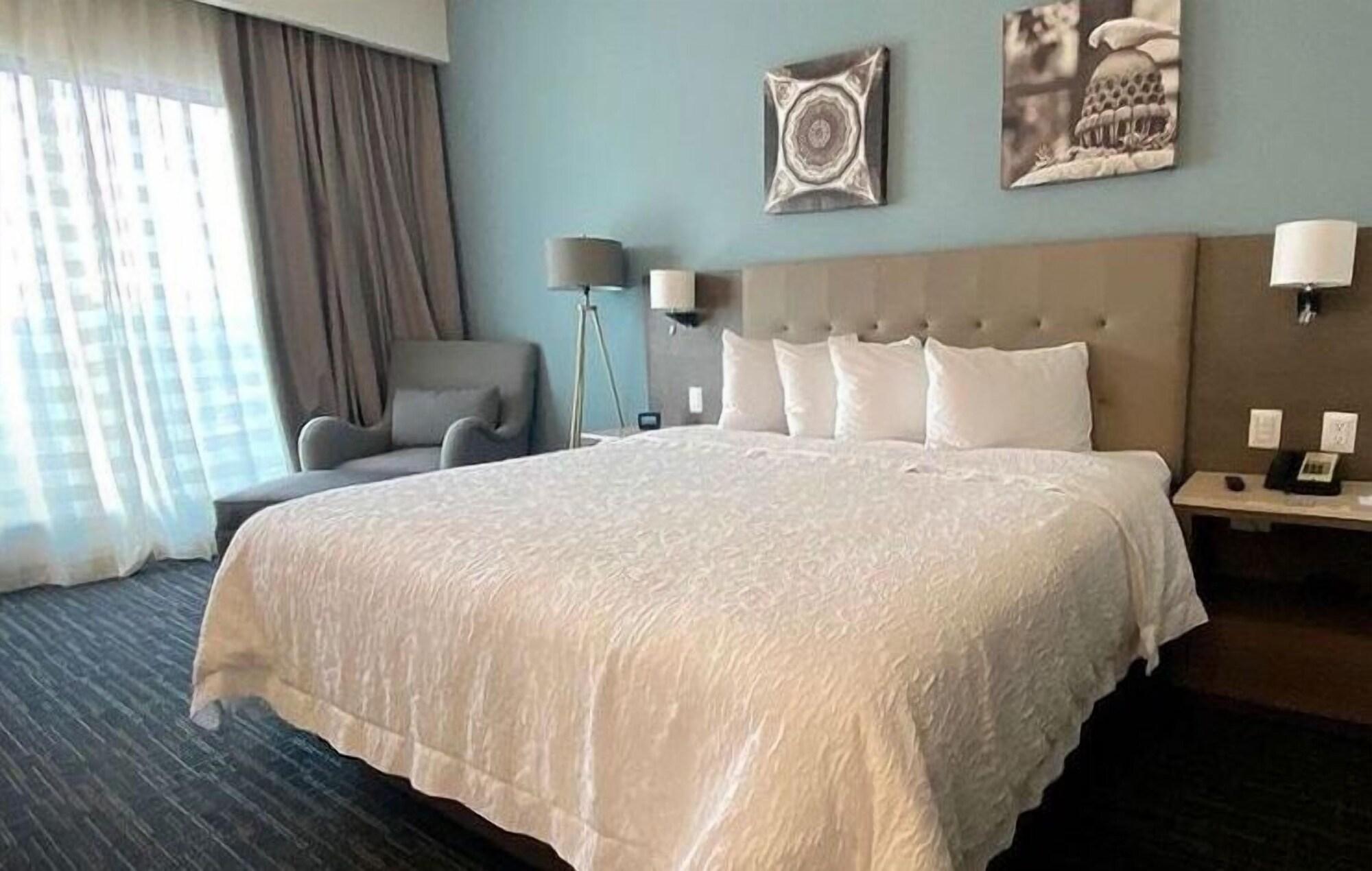 Hampton Inn By Hilton Celaya Celaya  Dış mekan fotoğraf