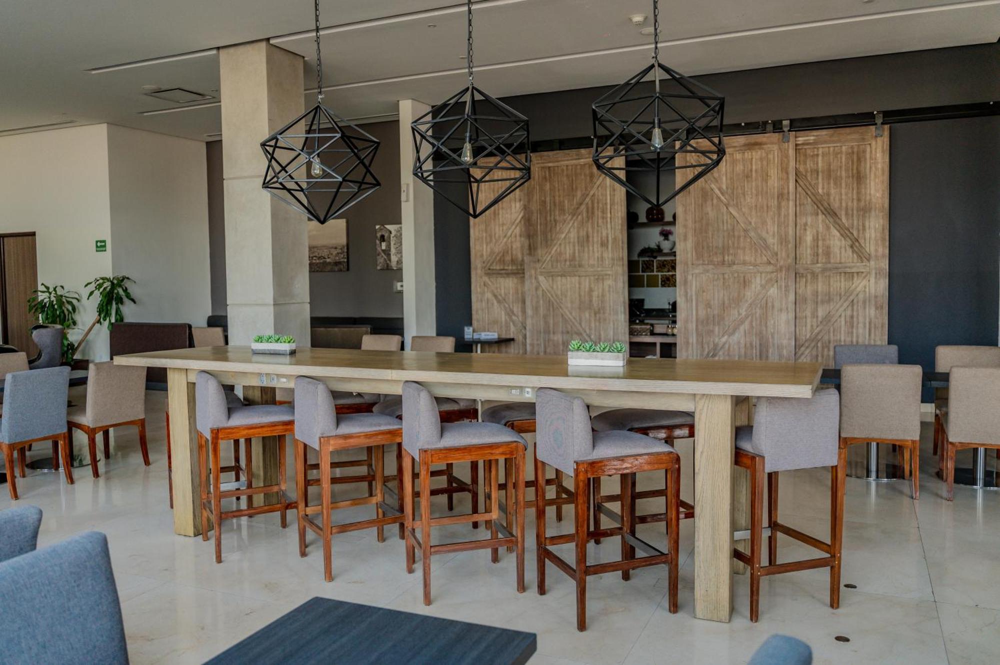 Hampton Inn By Hilton Celaya Celaya  Dış mekan fotoğraf